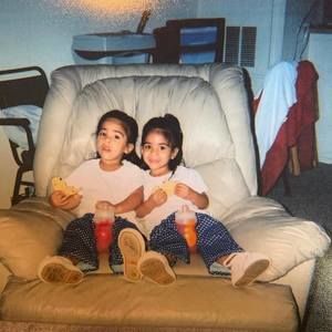 Meet your Posher, Julianna